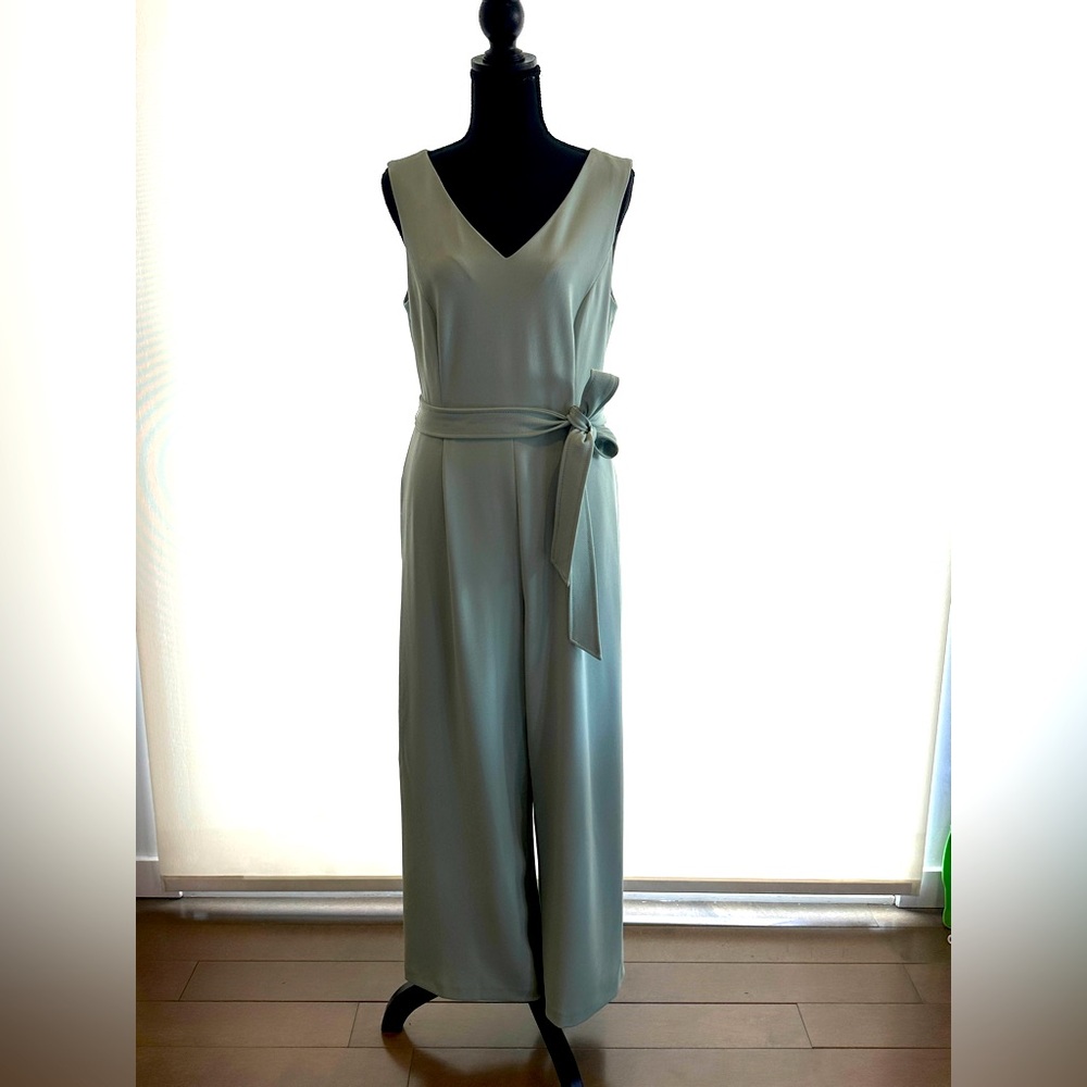 NWT Calvin Klein Mint Green Jumpsuit with Pockets